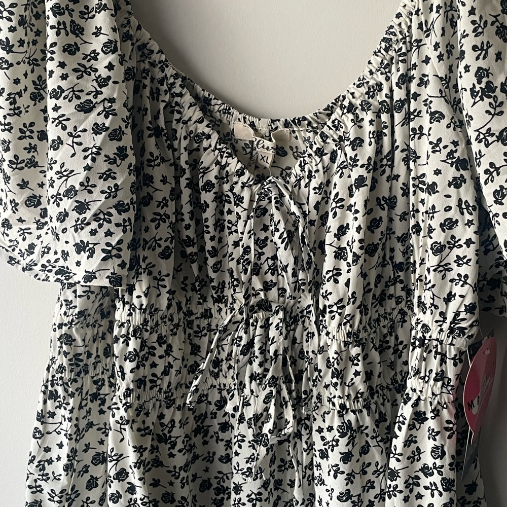 Blush (maternity) Black and White Flutter Sleeve Sundress - Picture 7 of 9